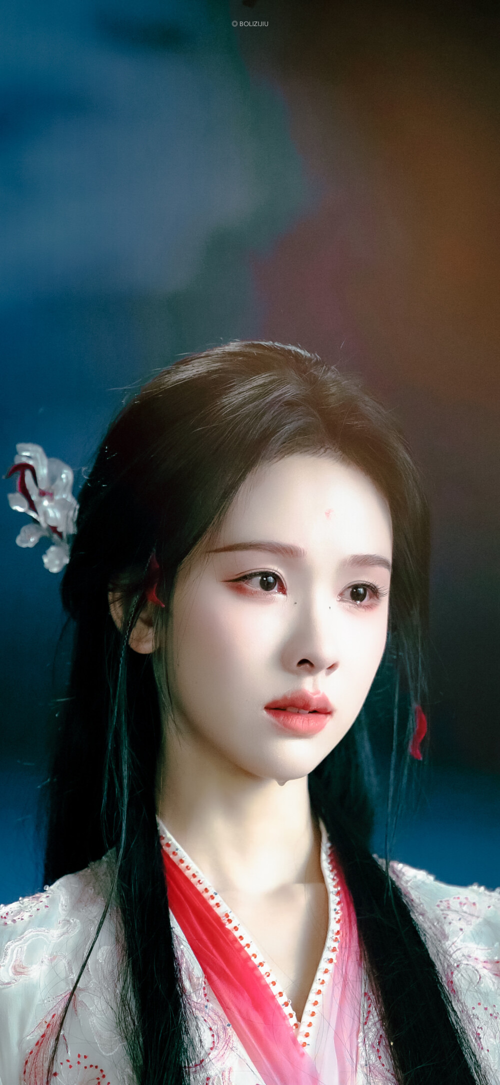 陈都灵