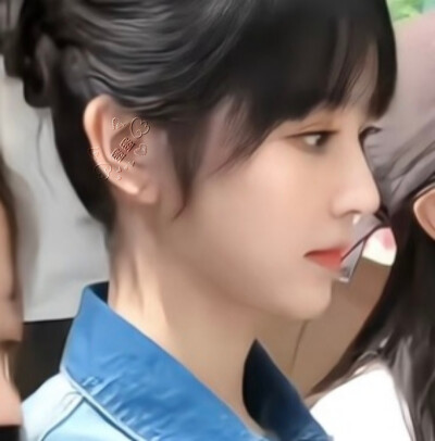 薇薇
