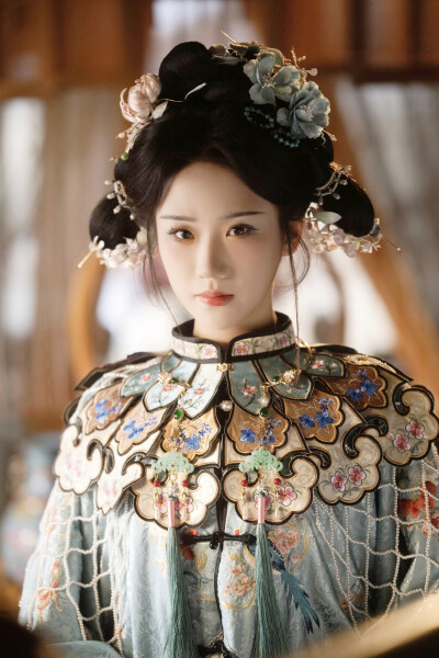 欢迎来到暗黑童话世界 张晋宜∣图南