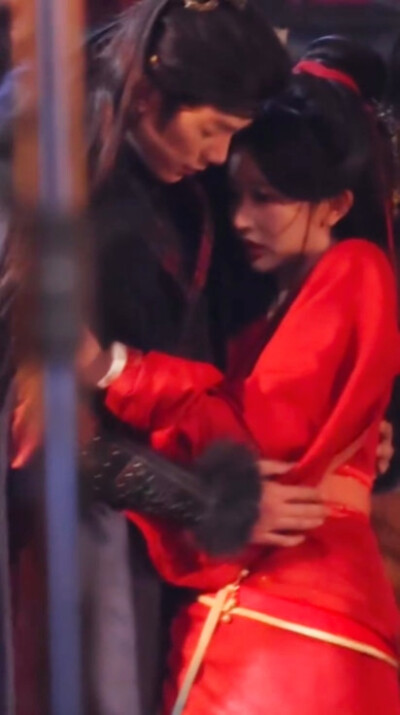 邓凯/孔雪儿｜将门独后