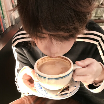 男头
二传头像注明出处