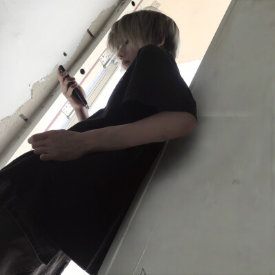 男头
二传头像注明出处