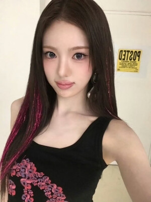kiiikiii Sui李守彬