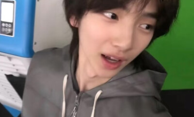 金主训，后面两张是配图哦