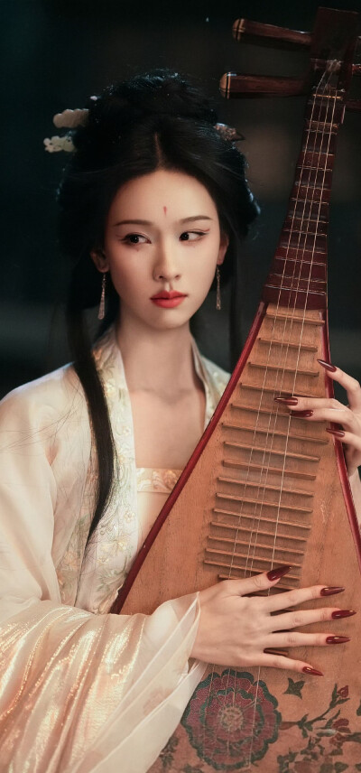 陈都灵《月鳞绮纪》雾妄言