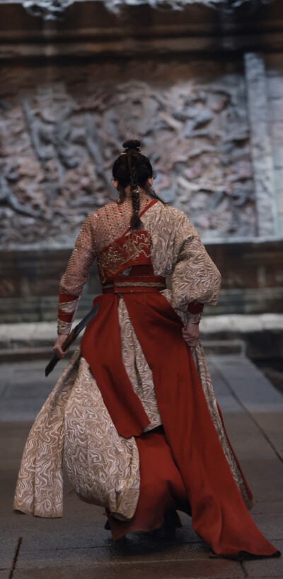 闫桉《月鳞绮纪》厉劫/源无获