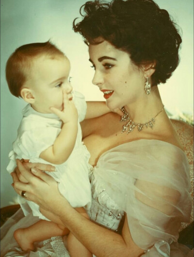 Elizabeth Taylor ​​​