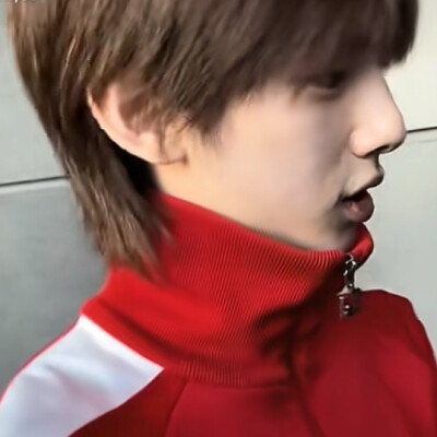 金主训，后面两张是配图哦