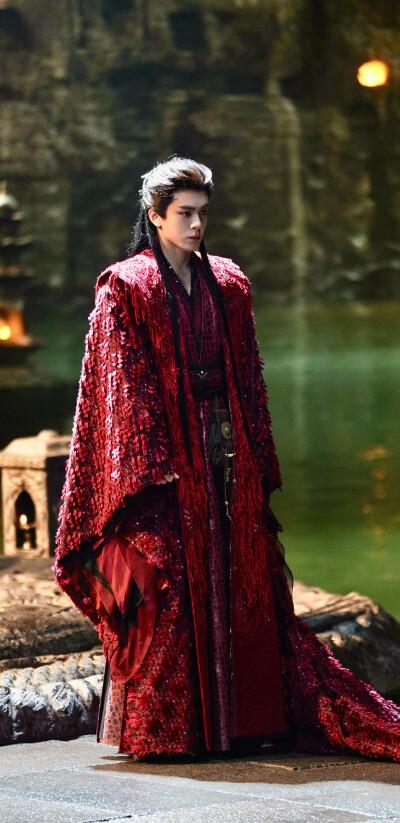 曾舜晞《月鳞绮纪》武拾光