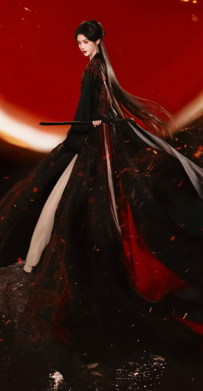 鞠婧祎《月鳞绮纪》露芜衣