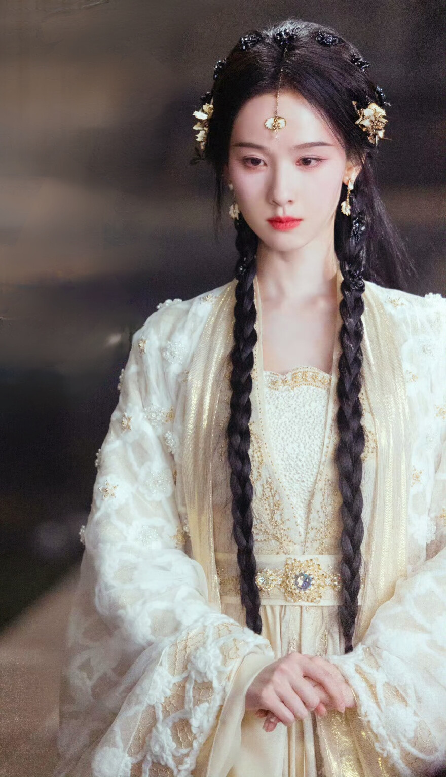 陈都灵/雾妄言