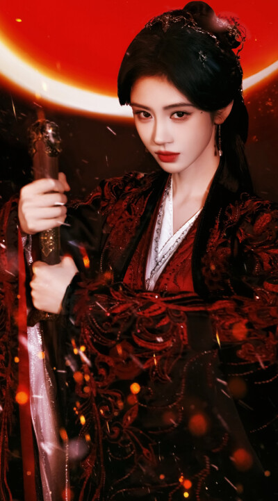 鞠婧祎《月鳞绮纪》露芜衣