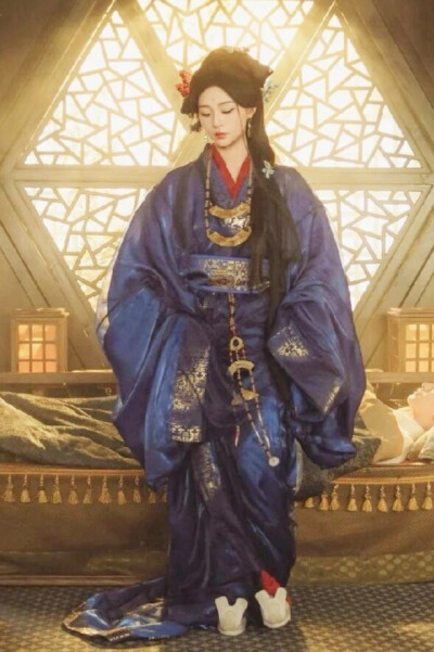 蔻蔻 胡亦瑶∣蔻蔻