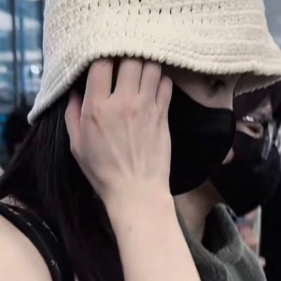 仿佛你只需静静看我一眼