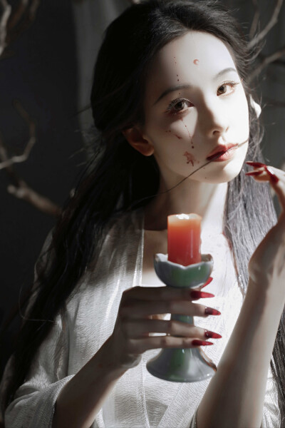 月鳞绮纪 陈都灵∣雾妄言