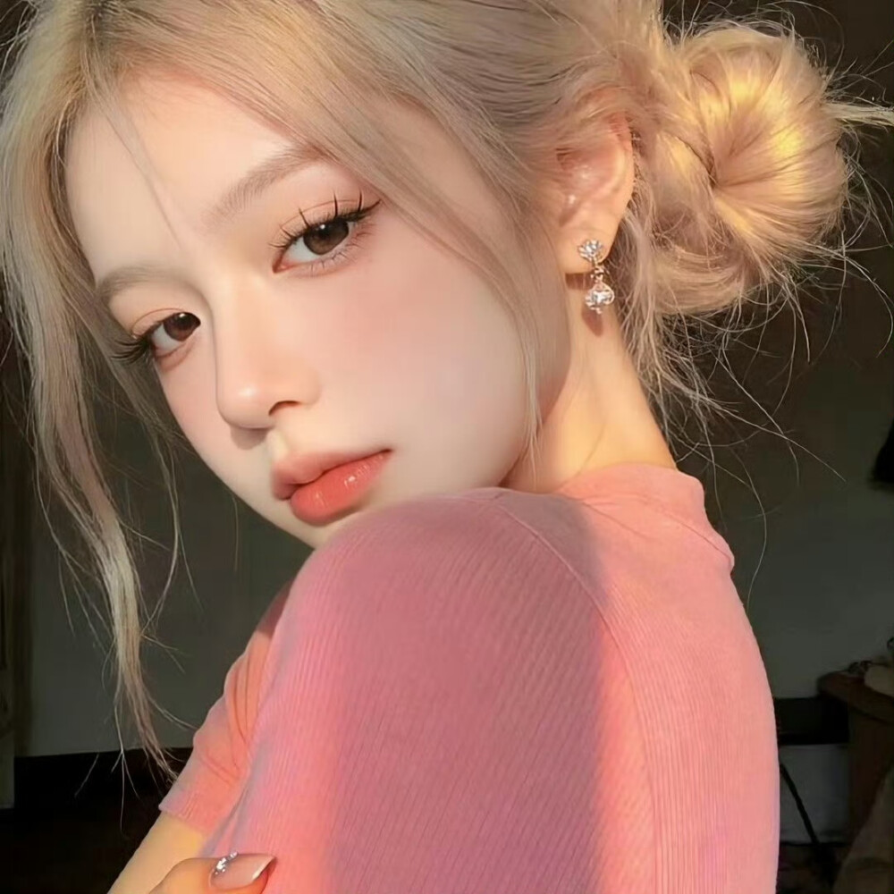 女头