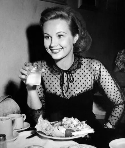 Virginia Mayo