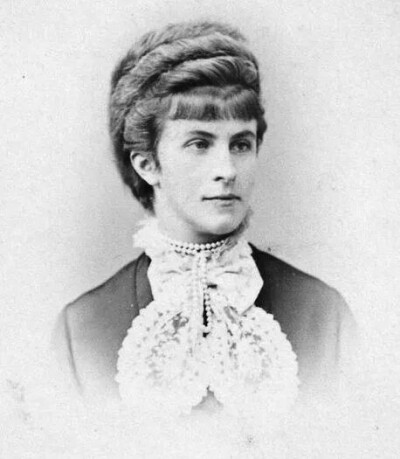 玛丽的妹妹玛蒂尔德·卢多维卡