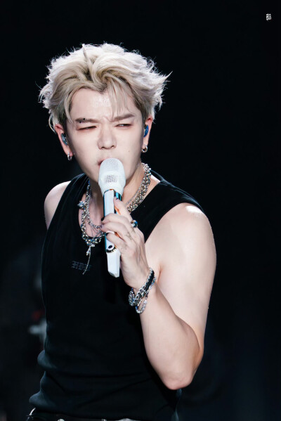 王栎鑫260411 深圳 青春限定派
