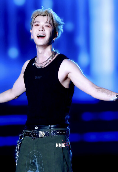 王栎鑫260411 深圳 青春限定派
