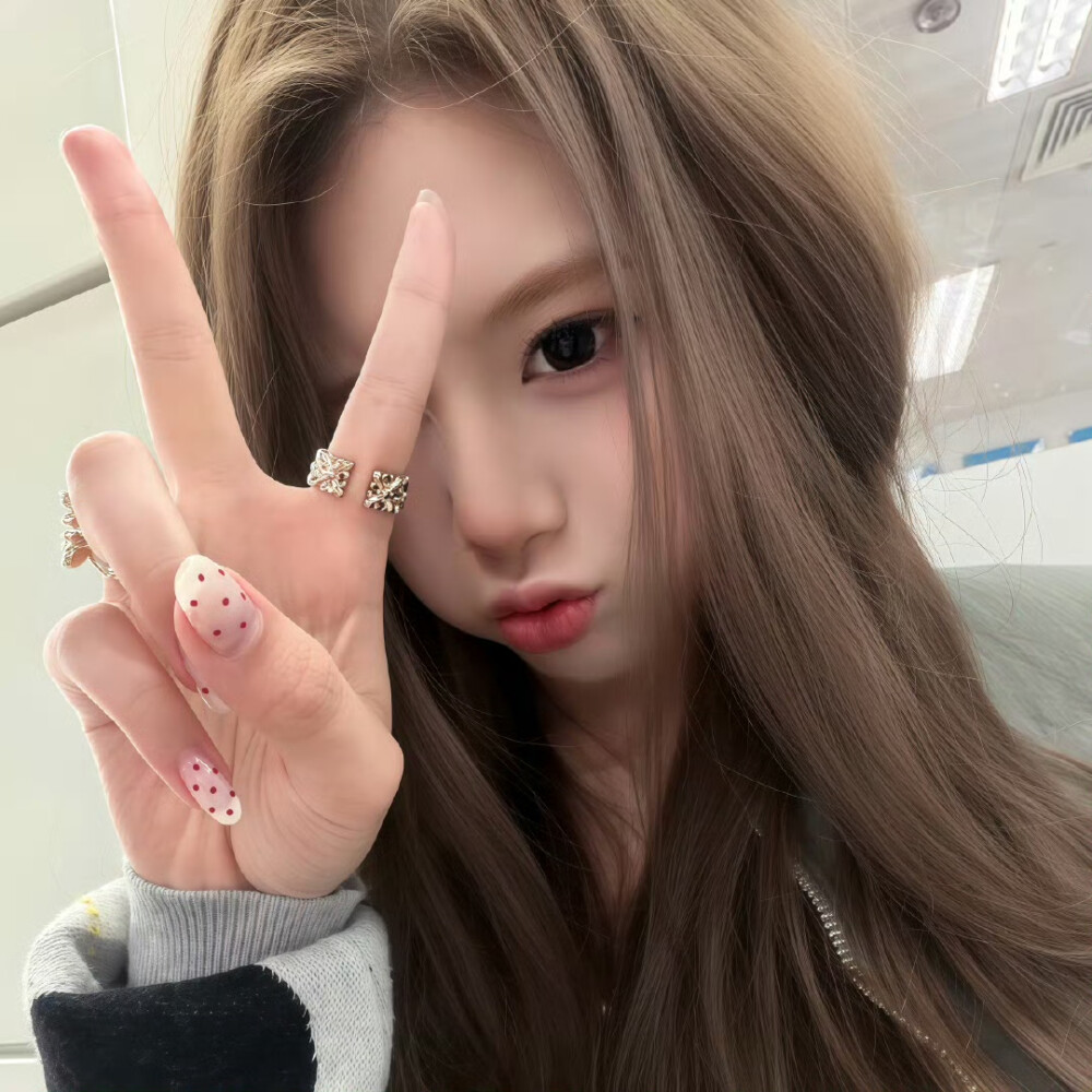 女头