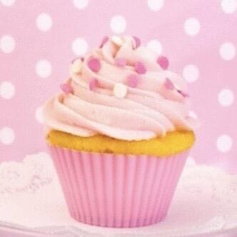 粉色系纸杯蛋糕