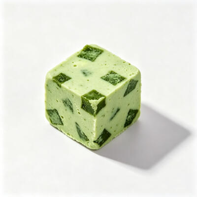 酸奶块白底头像