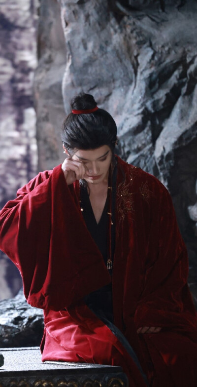 闫桉《月鳞绮纪》厉劫/源无获