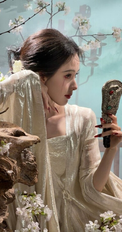 陈都灵《月鳞绮纪》雾妄言