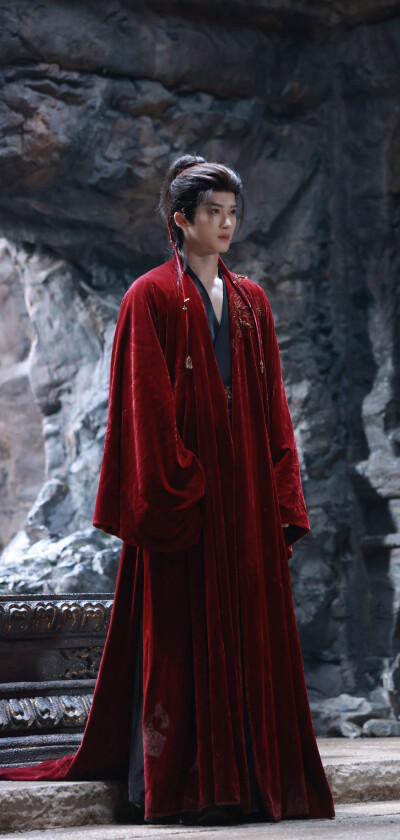 闫桉《月鳞绮纪》厉劫/源无获