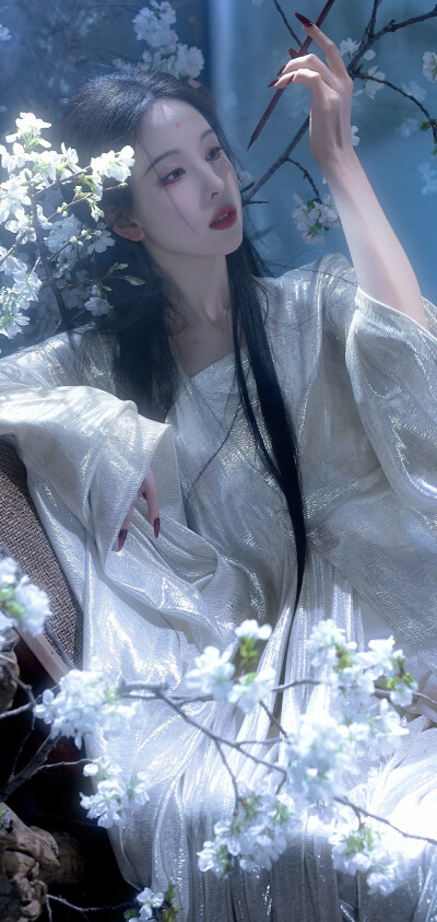 陈都灵《月鳞绮纪》雾妄言