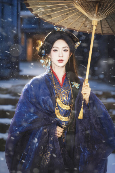 蔻蔻 胡亦瑶∣赵蔻蔻