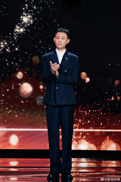张译