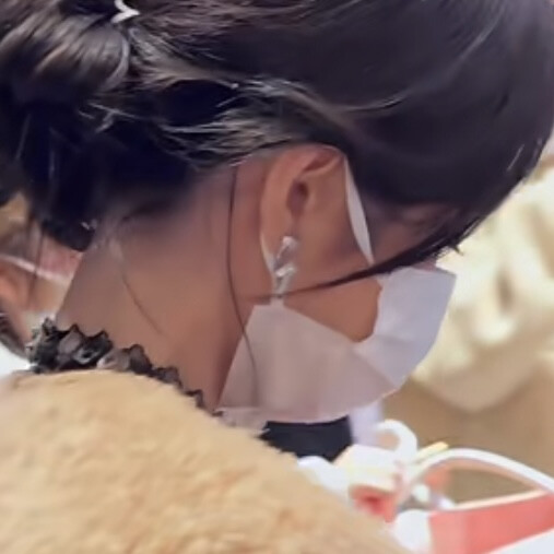 鞠婧祎