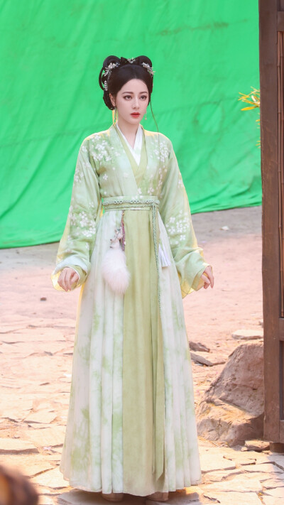 白日提灯 贺思慕 迪丽热巴