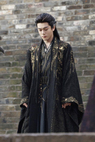 月鳞绮纪 曾舜晞∣武拾光