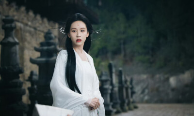 陈都灵