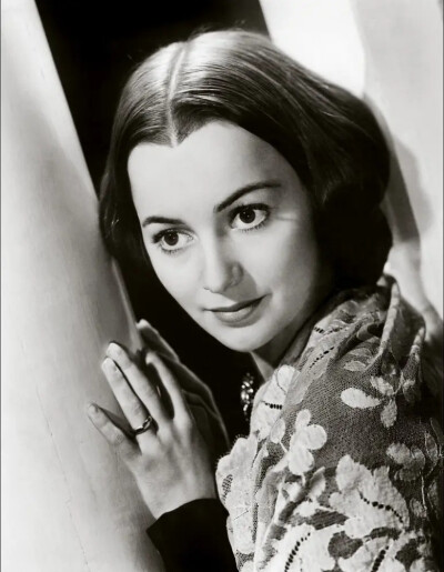 奥莉薇娅.德哈维兰