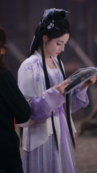 白日提灯 贺思慕 迪丽热巴