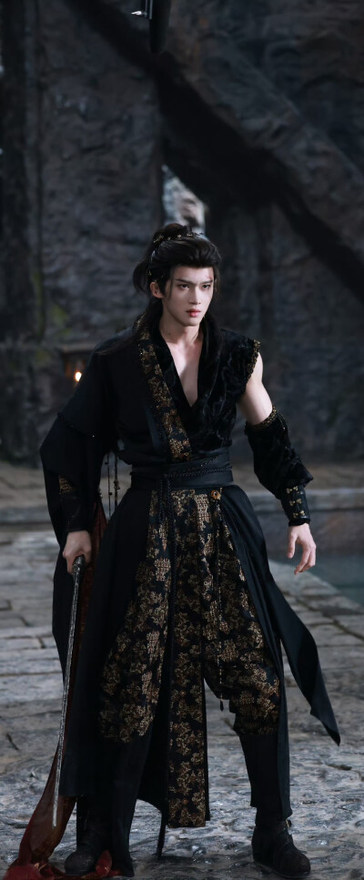 闫桉《月鳞绮纪》厉劫/源无获