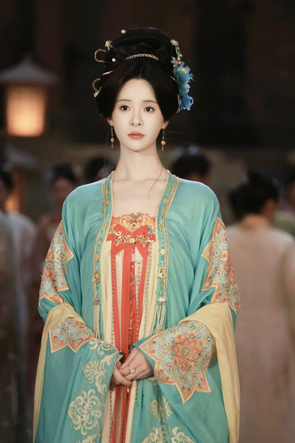 抱新郎 孟娜∣黄柳