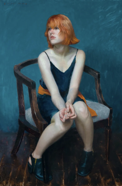 凯西·查尔兹是一位专注于肖像与具象绘画的当代写实主义艺术家。他的艺术之路起步于家乡的西北学院，在导师约翰·贾里佐的启蒙下燃起了对绘画的热情，之后他进入杨百翰大学攻读绘画学士学位，并接受了著名肖像画家威廉…