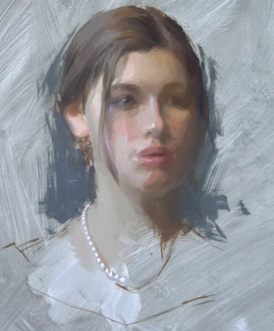 凯西·查尔兹是一位专注于肖像与具象绘画的当代写实主义艺术家。他的艺术之路起步于家乡的西北学院，在导师约翰·贾里佐的启蒙下燃起了对绘画的热情，之后他进入杨百翰大学攻读绘画学士学位，并接受了著名肖像画家威廉…