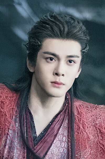 月鳞绮纪 曾舜晞∣武拾光