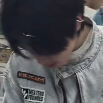 很装很可爱