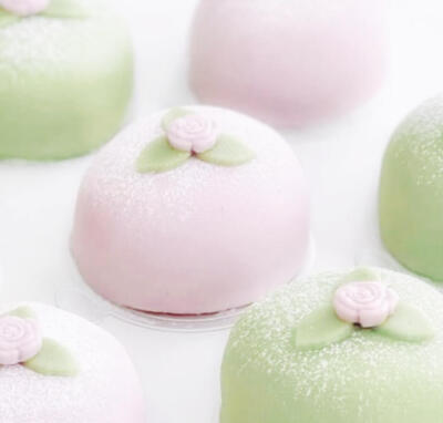 pinkgreen粉绿色美学
审美积累