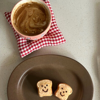 图源ks：偷喝汽水