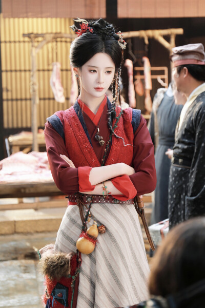 抱新郎 孟娜∣黄柳