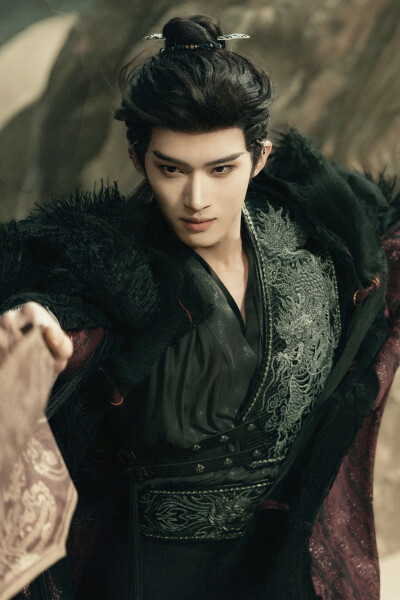 月鳞绮纪 闫桉∣厉劫