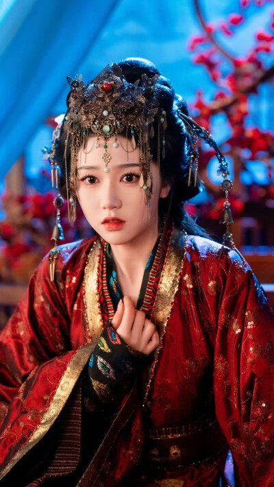 龙榻换人 我和假皇帝共享江山 岳雨婷